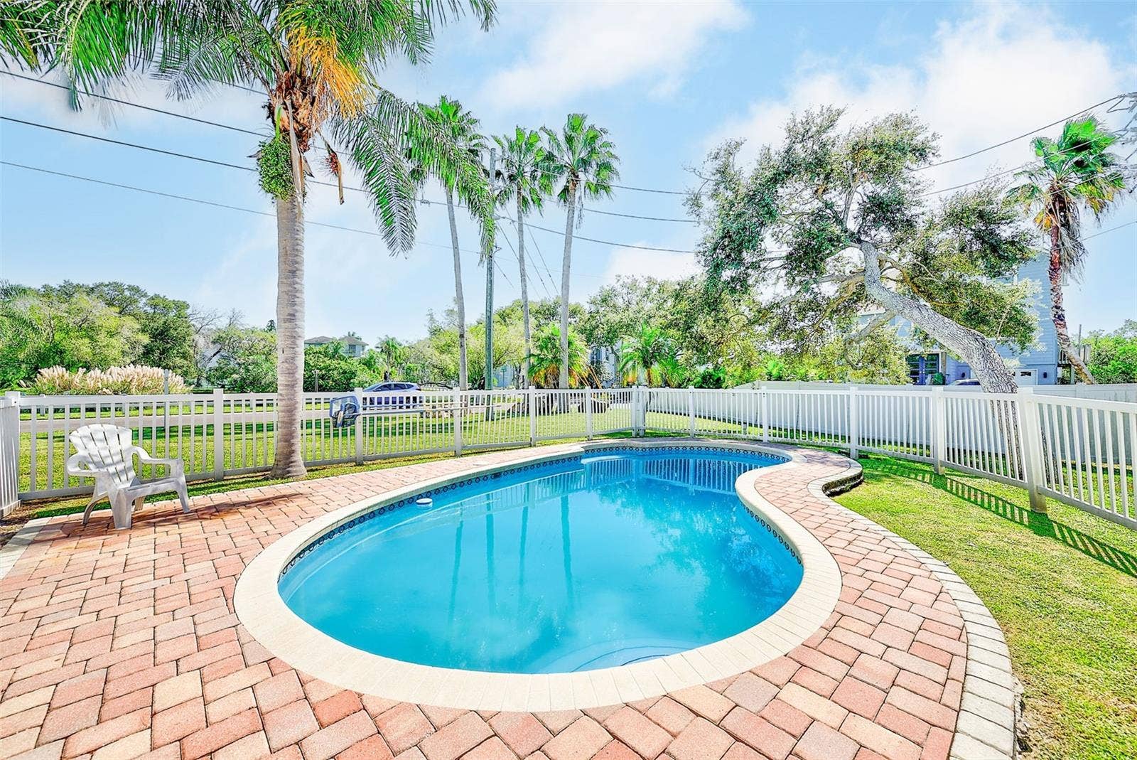 7400 140TH STREET, Seminole, FL 33776