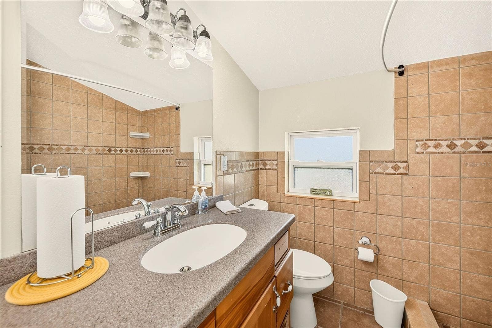 7400 140TH STREET, Seminole, FL 33776