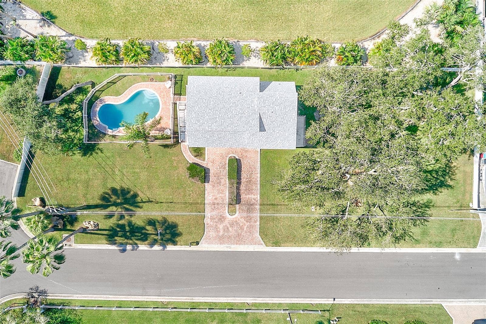 7400 140TH STREET, Seminole, FL 33776