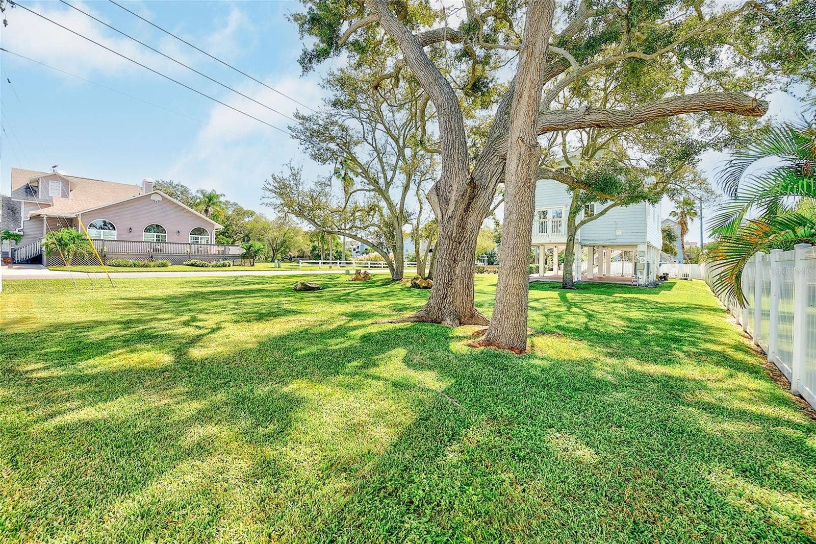 7400 140TH STREET, Seminole, FL 33776