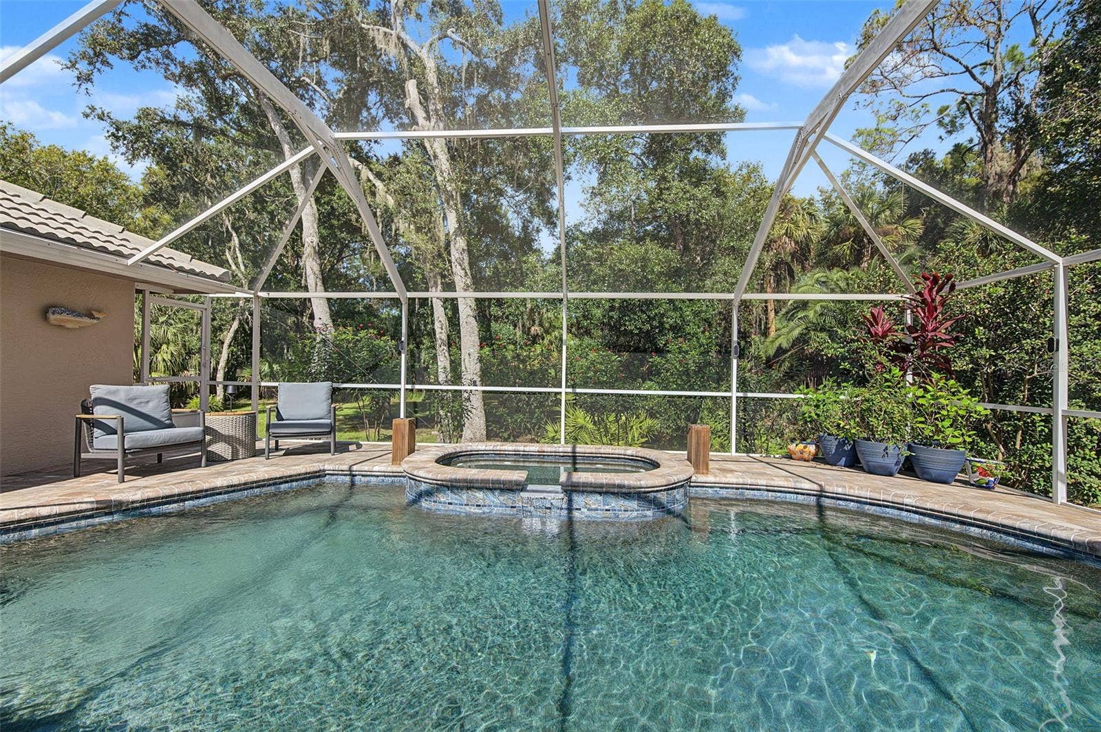 1829 FOXBORO COURT, Oldsmar, FL 34677 1829 FOXBORO COURT, Oldsmar, FL 34677