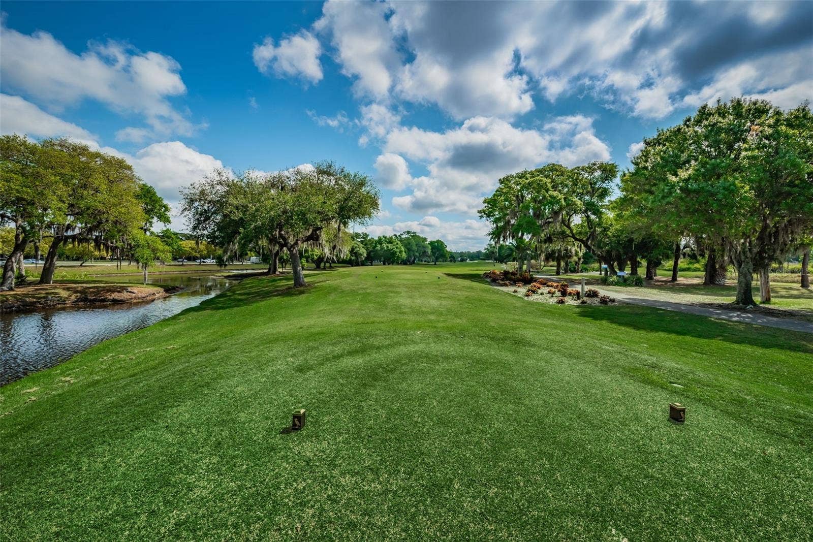 1829 FOXBORO COURT, Oldsmar, FL 34677 1829 FOXBORO COURT, Oldsmar, FL 34677