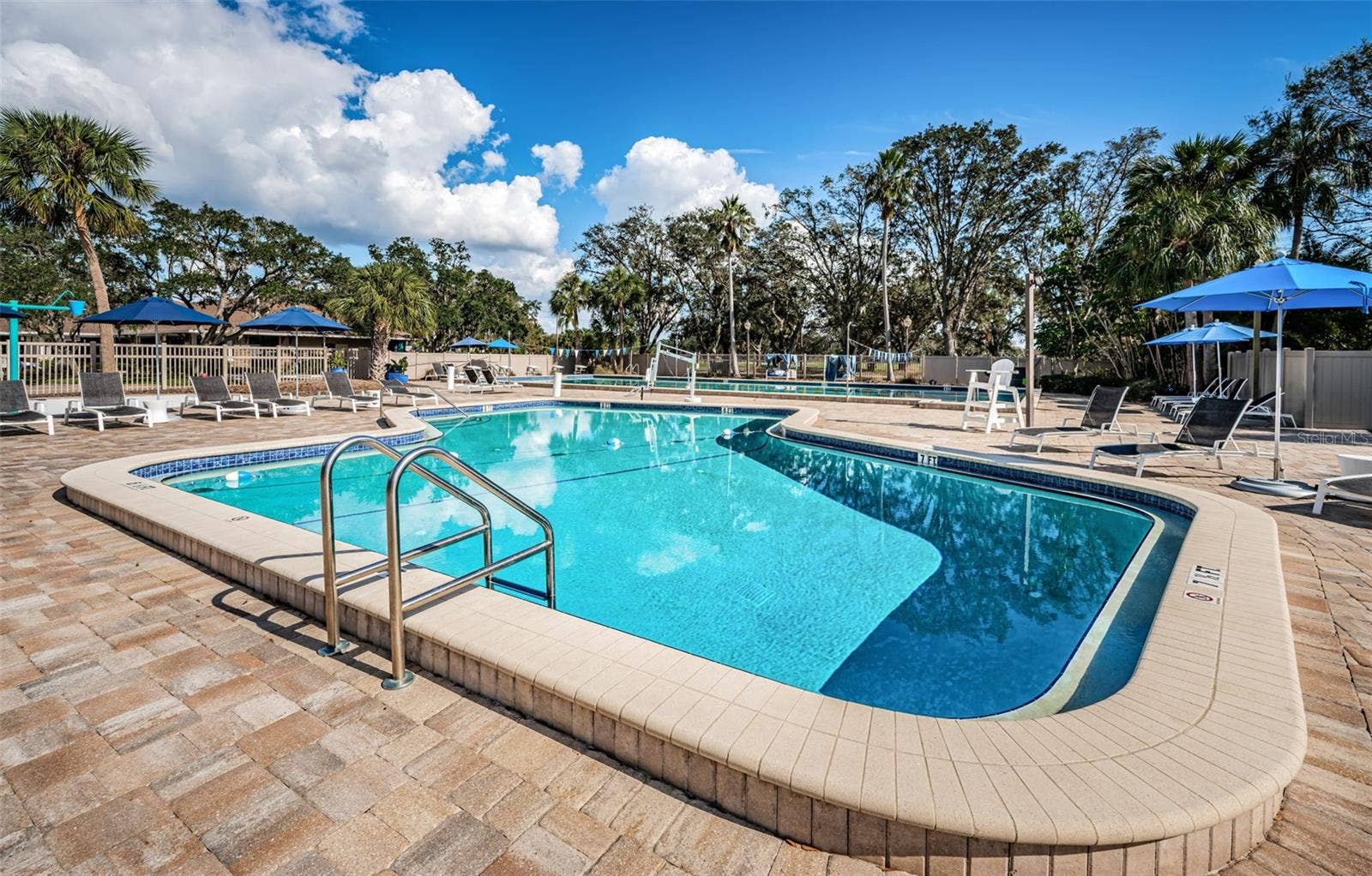 1829 FOXBORO COURT, Oldsmar, FL 34677 1829 FOXBORO COURT, Oldsmar, FL 34677