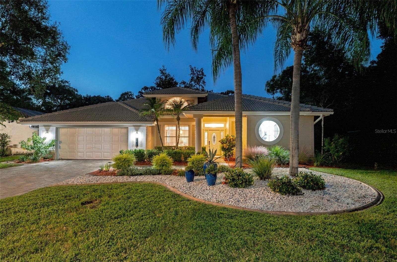 1829 FOXBORO COURT, Oldsmar, FL 34677 1829 FOXBORO COURT, Oldsmar, FL 34677