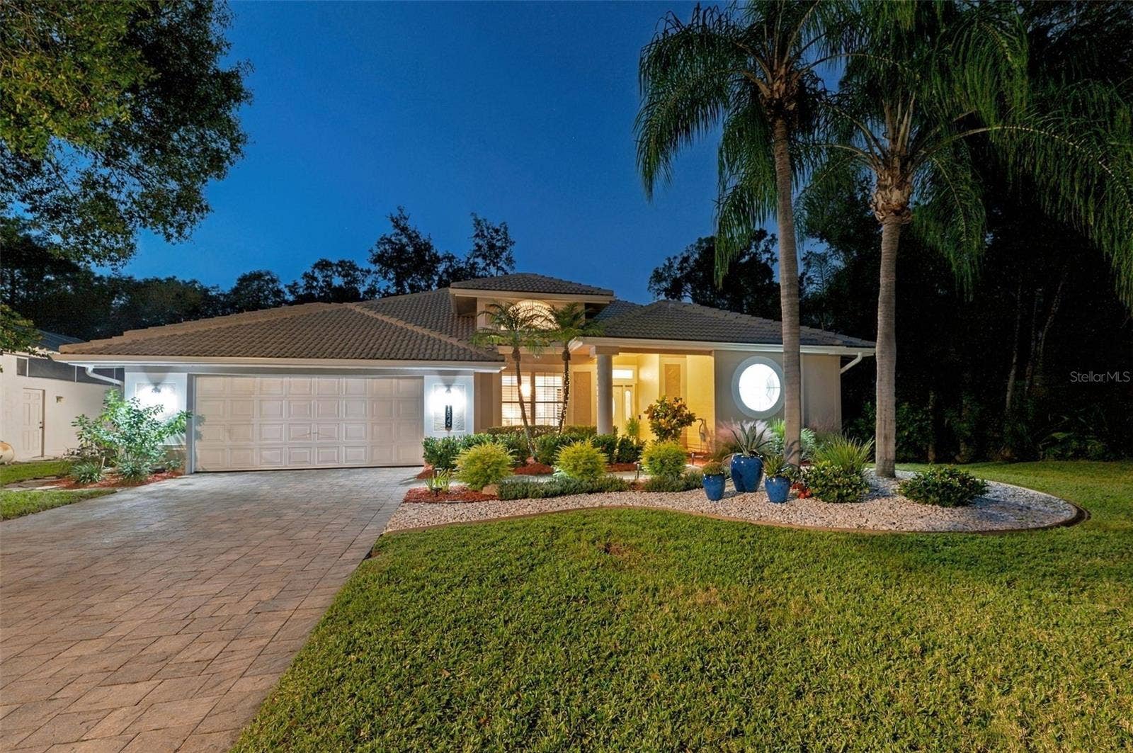 1829 FOXBORO COURT, Oldsmar, FL 34677 1829 FOXBORO COURT, Oldsmar, FL 34677