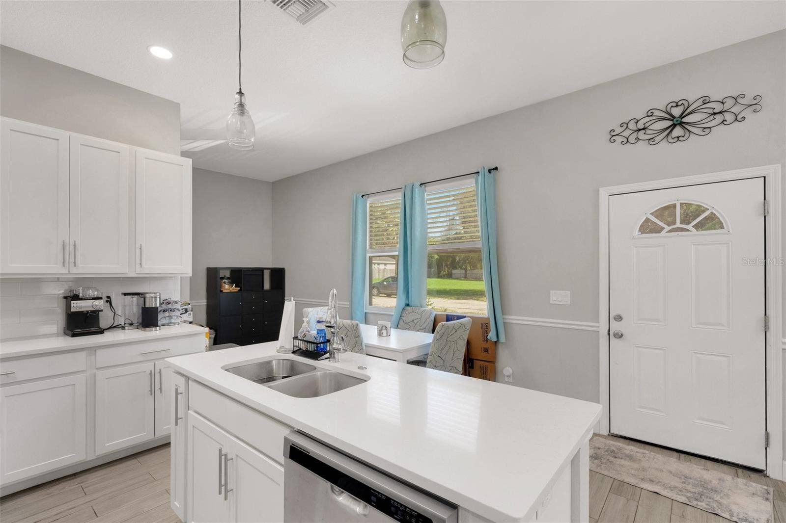 1615 WILMAR AVENUE, Tarpon Springs, FL 34689 1615 WILMAR AVENUE, Tarpon Springs, FL 34689