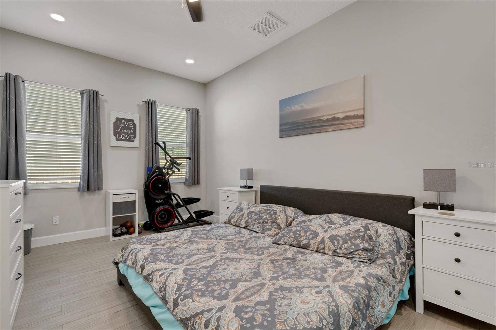 1615 WILMAR AVENUE, Tarpon Springs, FL 34689 1615 WILMAR AVENUE, Tarpon Springs, FL 34689