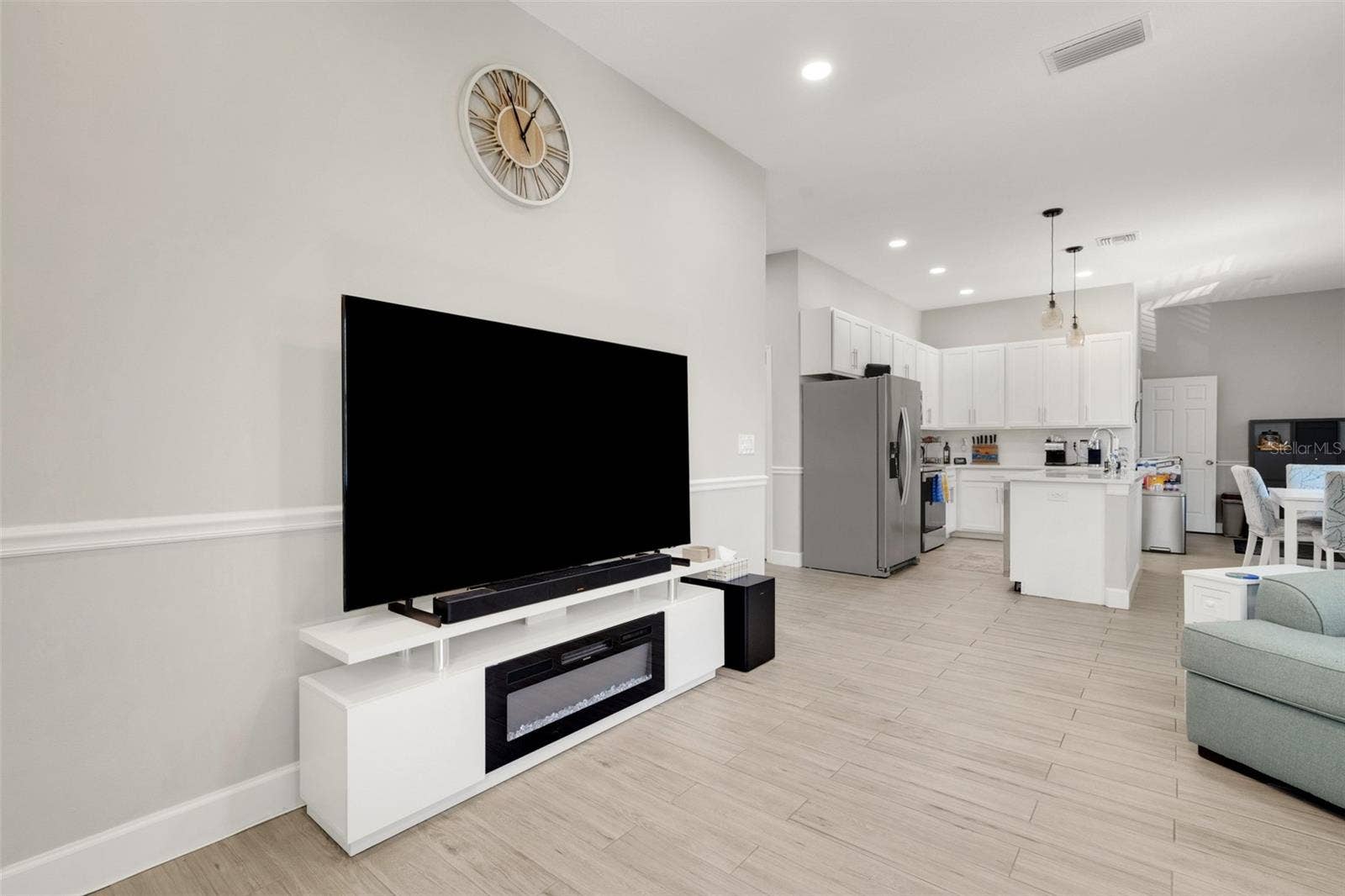 1615 WILMAR AVENUE, Tarpon Springs, FL 34689 1615 WILMAR AVENUE, Tarpon Springs, FL 34689
