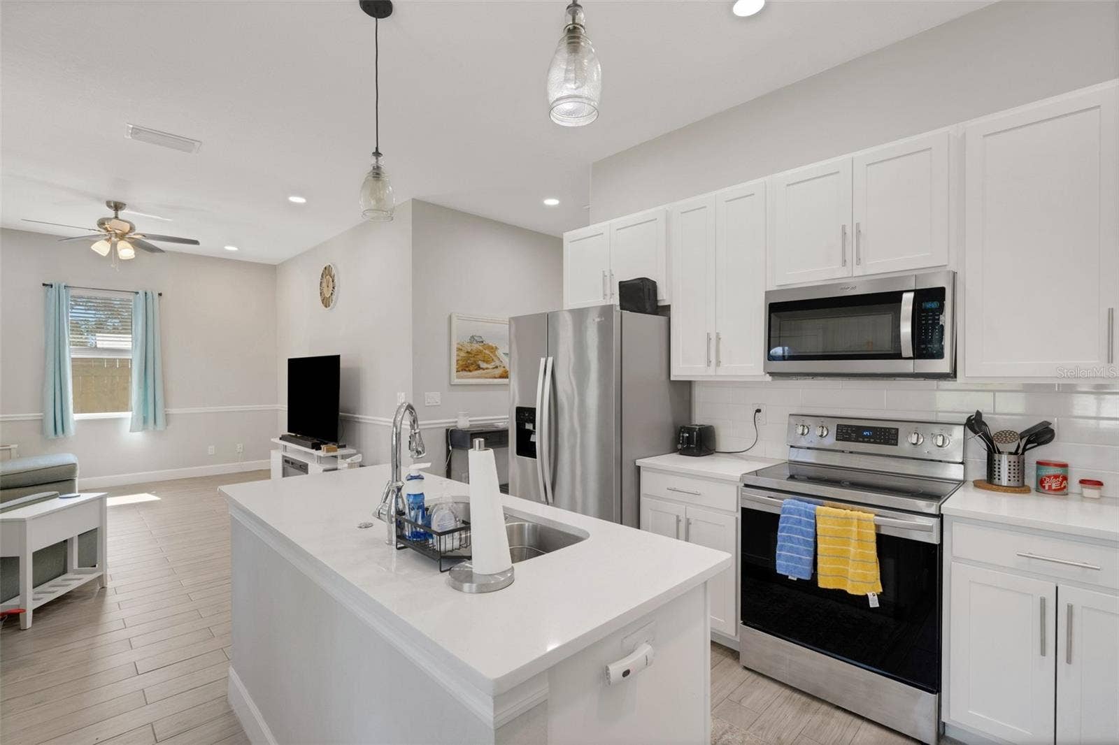 1615 WILMAR AVENUE, Tarpon Springs, FL 34689 1615 WILMAR AVENUE, Tarpon Springs, FL 34689