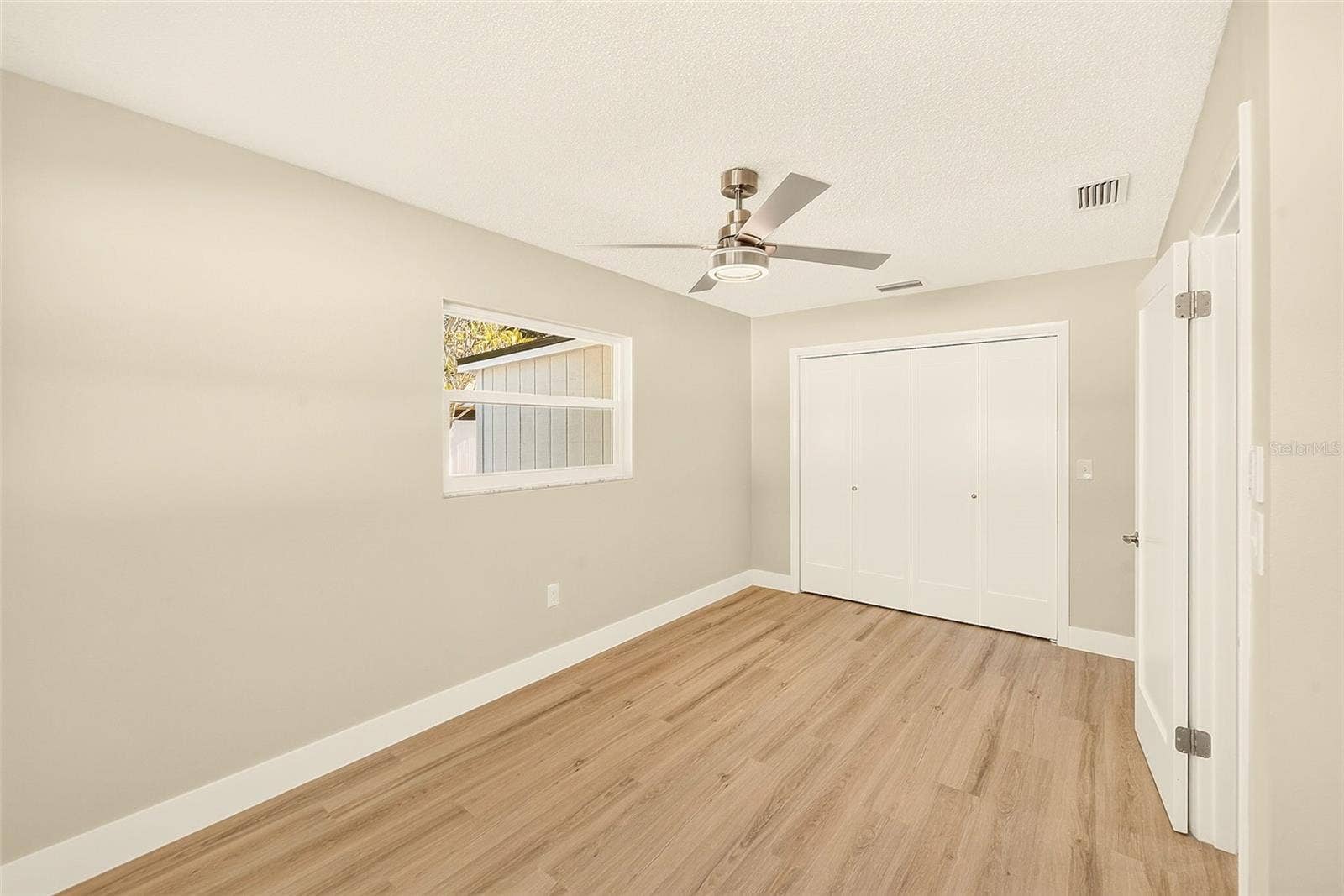 1902 42ND STREET W, Bradenton, FL 34205 1902 42ND STREET W, Bradenton, FL 34205