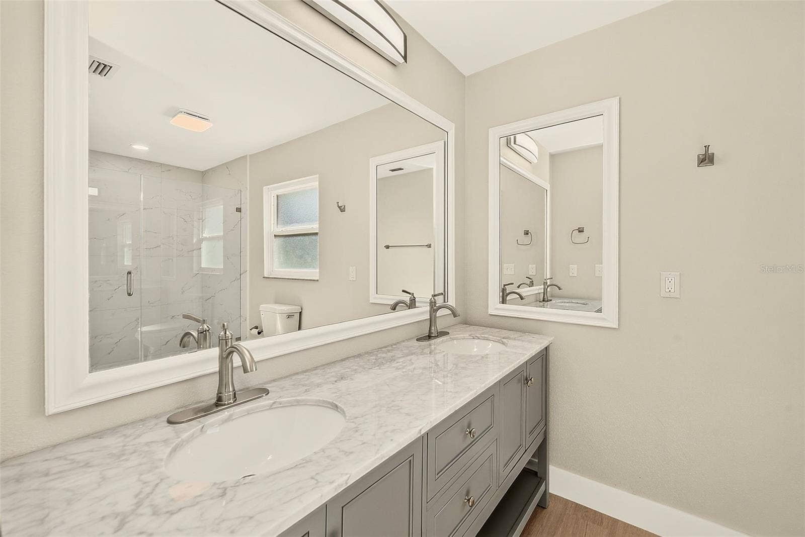 1902 42ND STREET W, Bradenton, FL 34205 1902 42ND STREET W, Bradenton, FL 34205