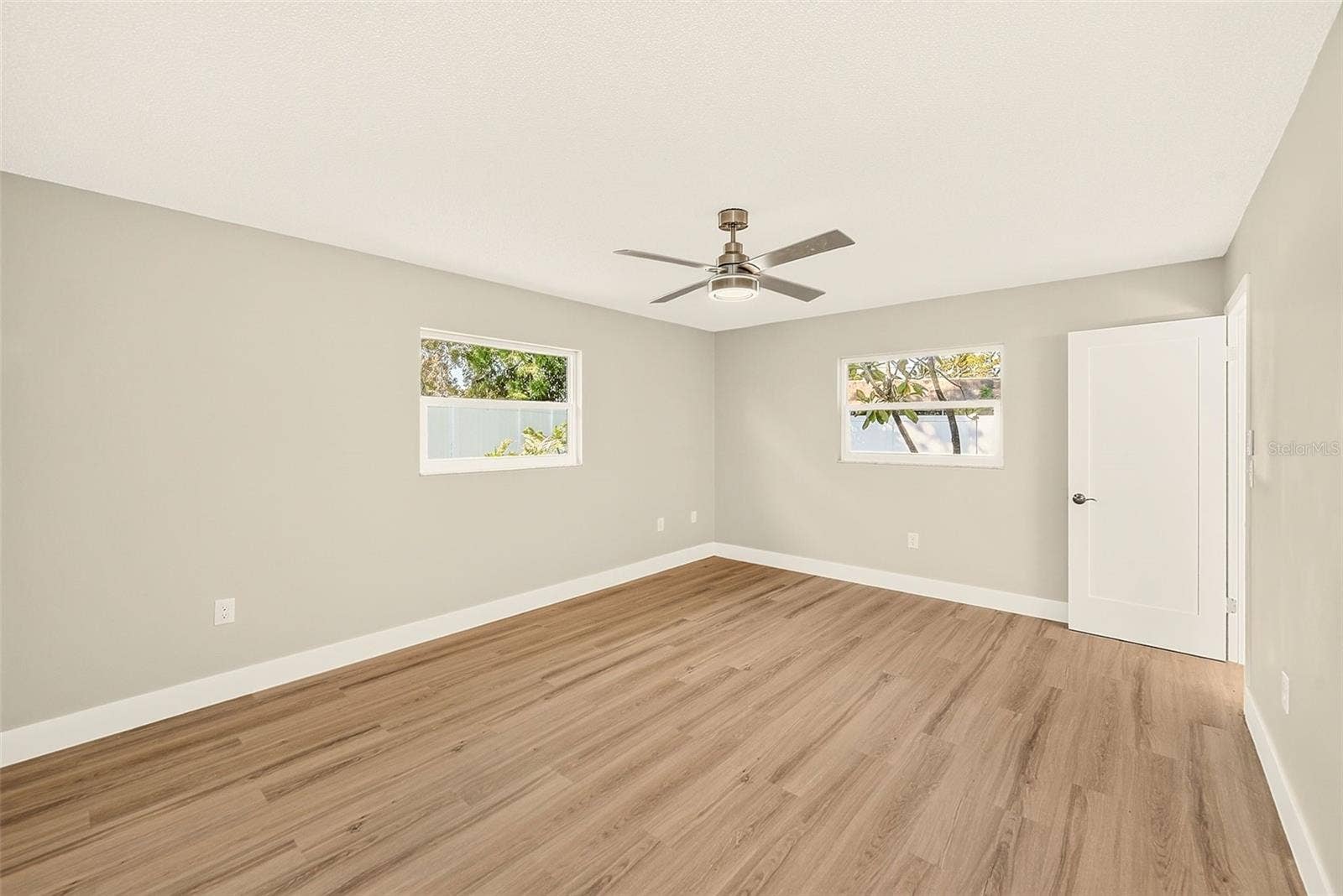 1902 42ND STREET W, Bradenton, FL 34205 1902 42ND STREET W, Bradenton, FL 34205