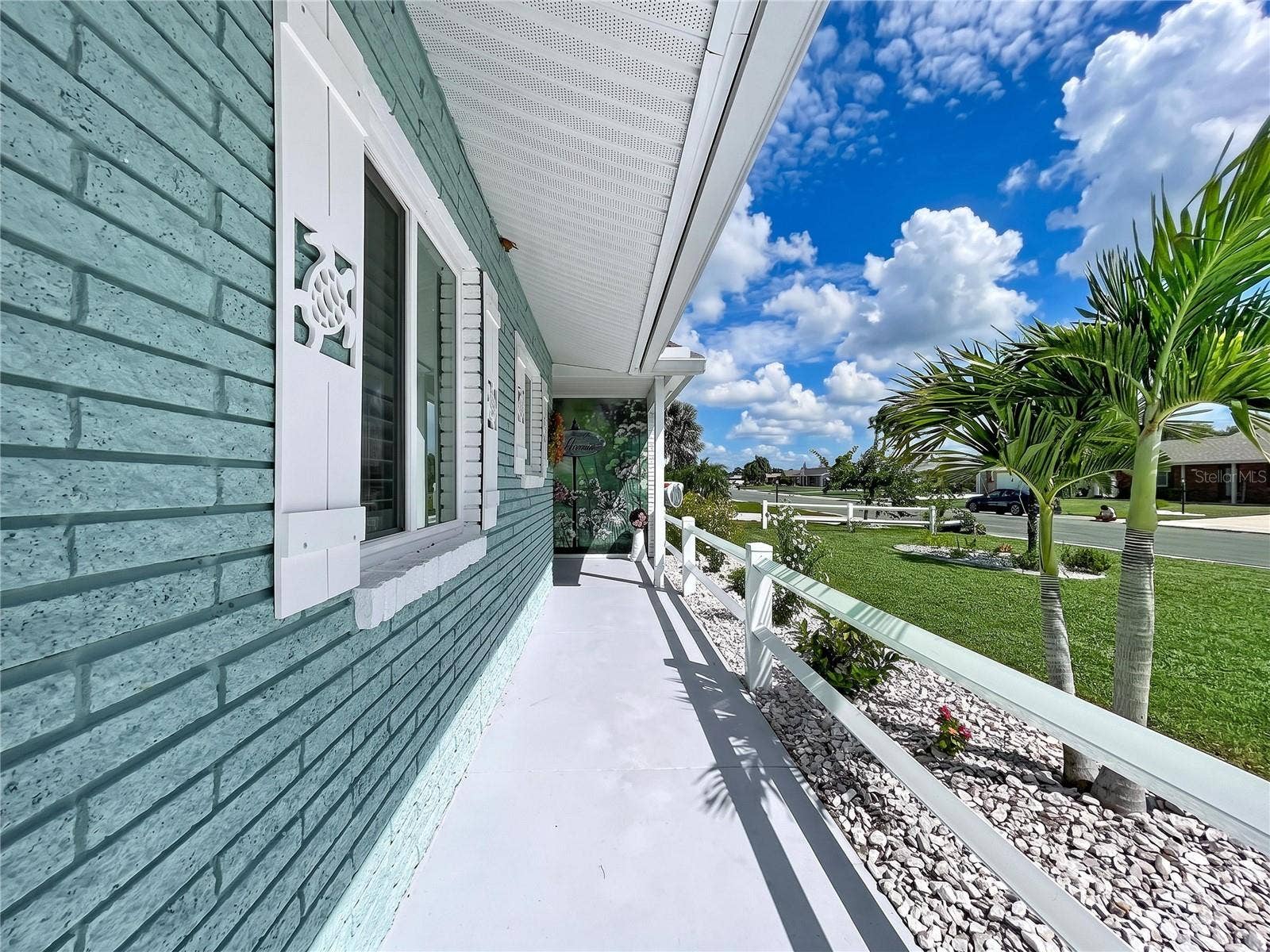 621 OAKMONT AVENUE, Sun City Center, FL 33573 621 OAKMONT AVENUE, Sun City Center, FL 33573