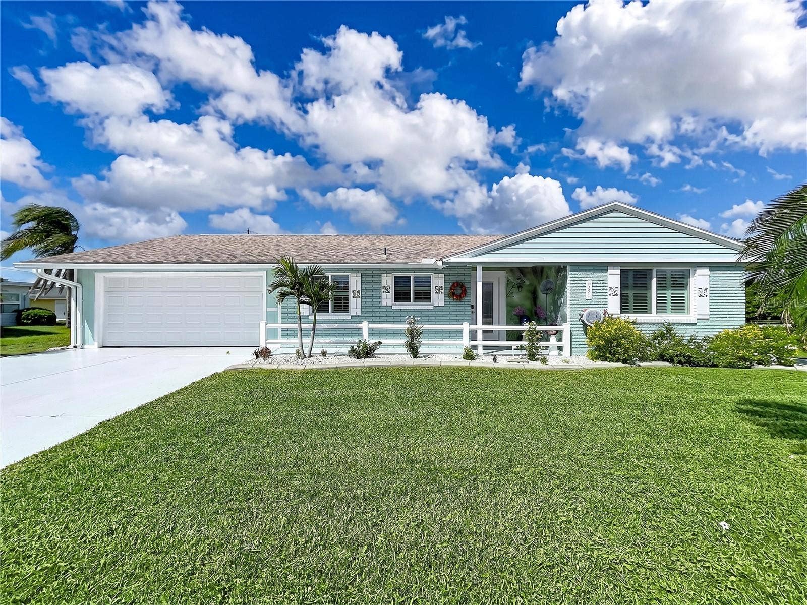 621 OAKMONT AVENUE, Sun City Center, FL 33573 621 OAKMONT AVENUE, Sun City Center, FL 33573