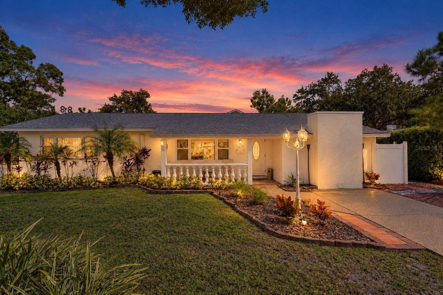 3219 46TH STREET N, St Petersburg, FL 33713 3219 46TH STREET N, St Petersburg, FL 33713