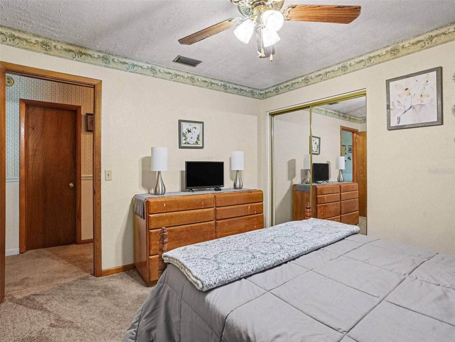 1208 PLEASANT PLACE, Lakeland, FL 33801 1208 PLEASANT PLACE, Lakeland, FL 33801