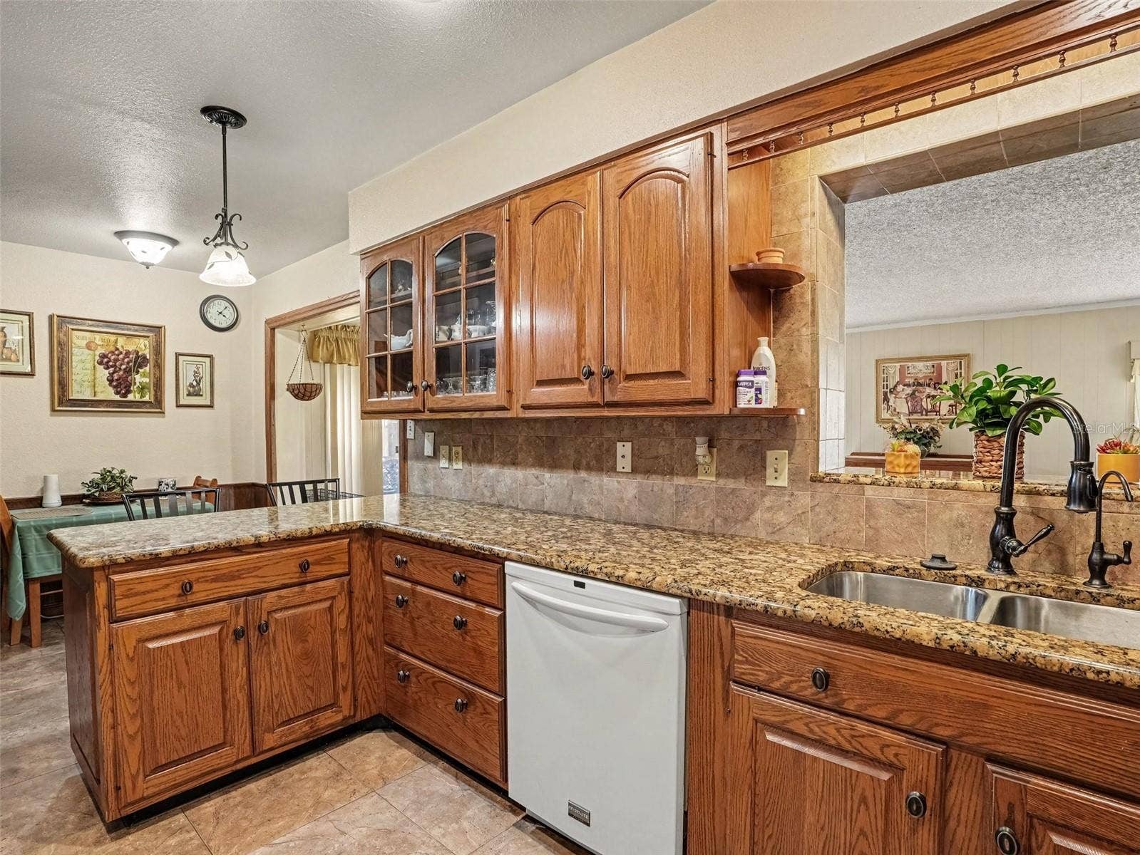 1208 PLEASANT PLACE, Lakeland, FL 33801 1208 PLEASANT PLACE, Lakeland, FL 33801