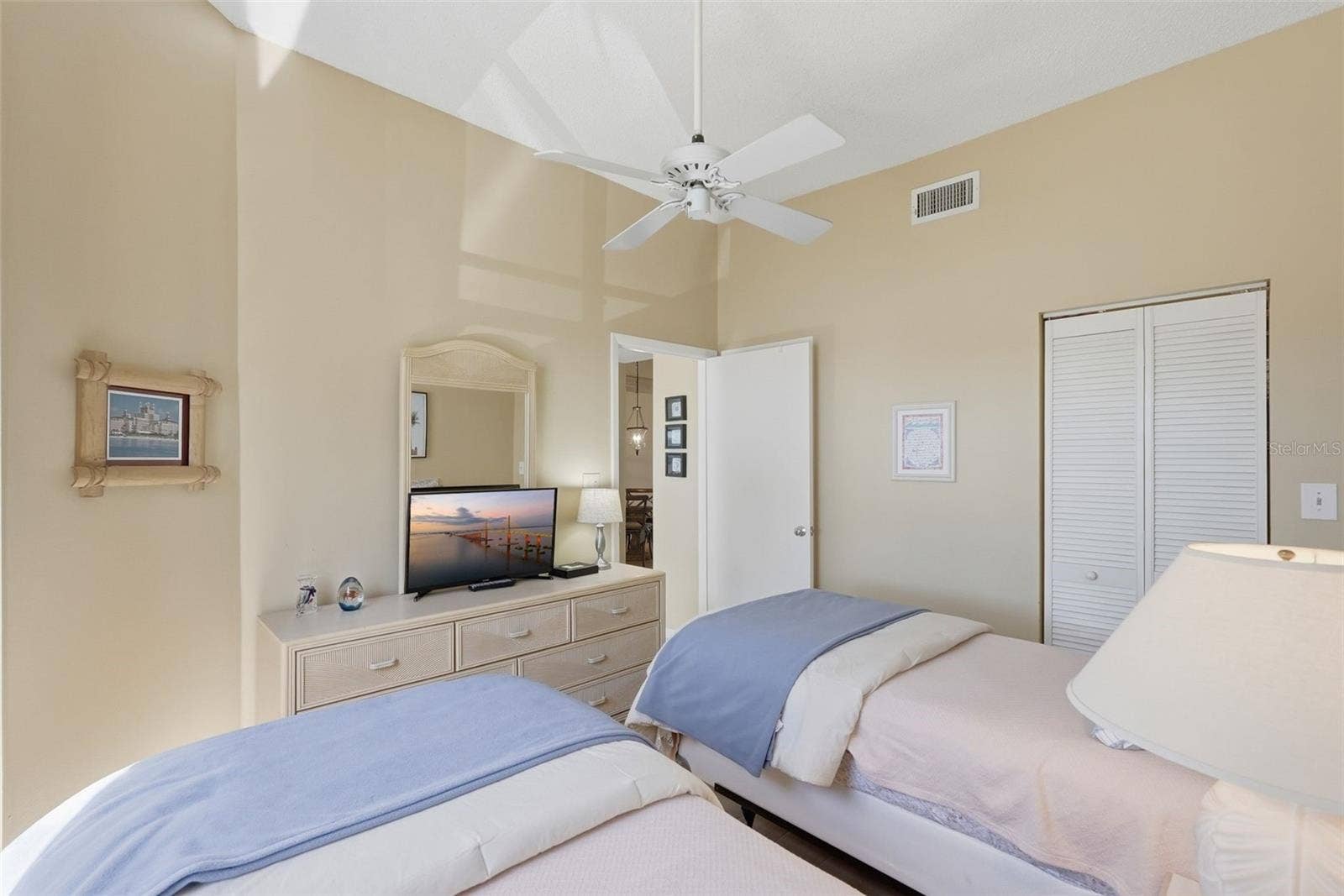 6100 BAHIA DEL MAR CIRCLE, #204, St Petersburg, FL 33715 6100 BAHIA DEL MAR CIRCLE, #204, St Petersburg, FL 33715