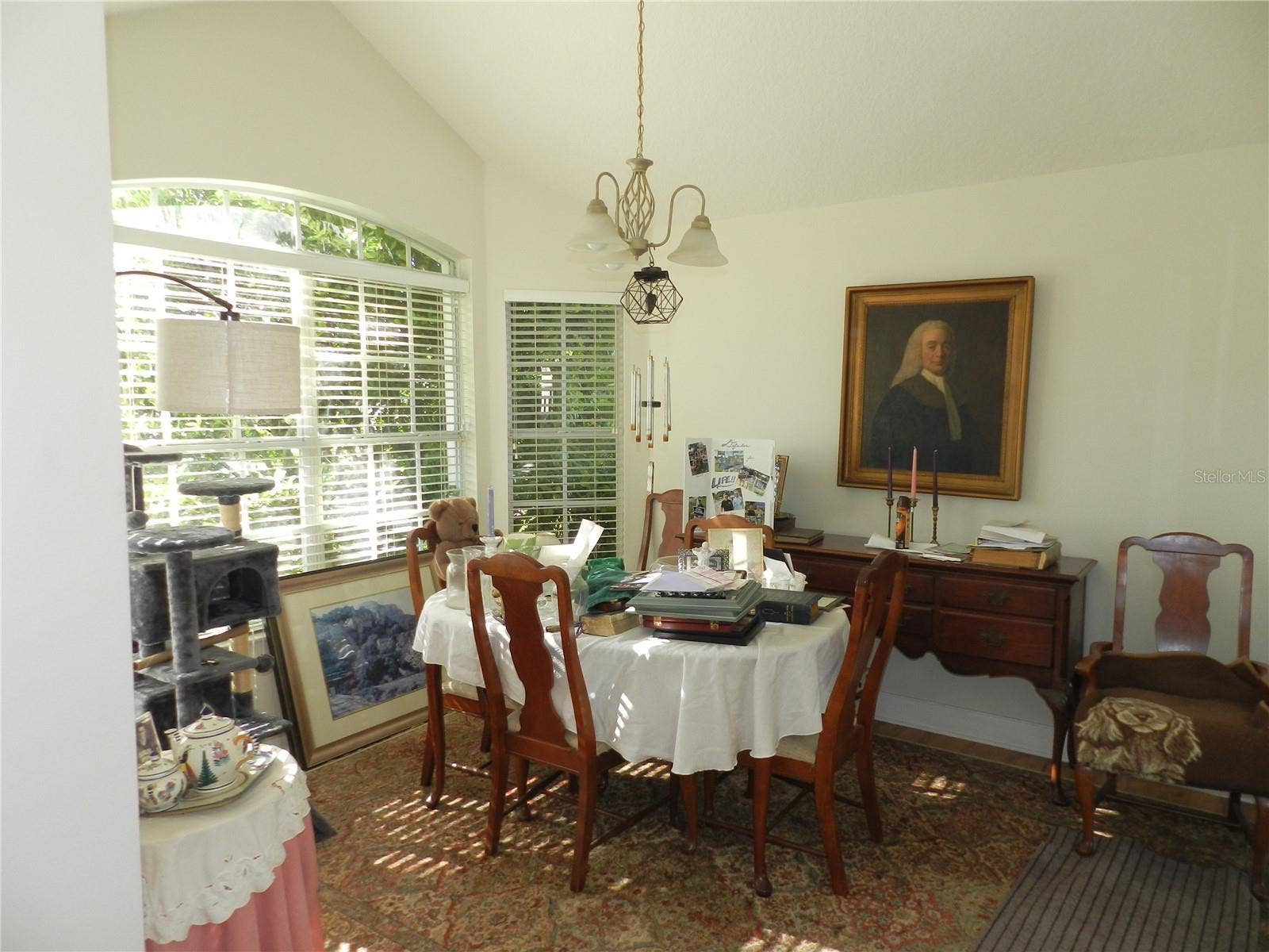 1040 FOX HOLLOW RUN, Dunedin, FL 34698 1040 FOX HOLLOW RUN, Dunedin, FL 34698
