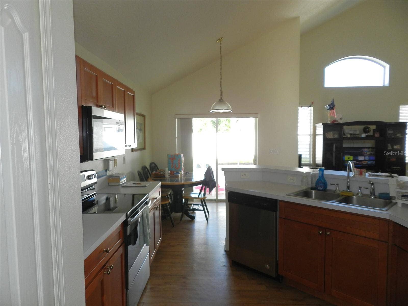 1040 FOX HOLLOW RUN, Dunedin, FL 34698 1040 FOX HOLLOW RUN, Dunedin, FL 34698