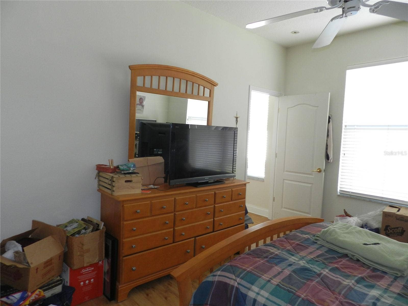 1040 FOX HOLLOW RUN, Dunedin, FL 34698 1040 FOX HOLLOW RUN, Dunedin, FL 34698