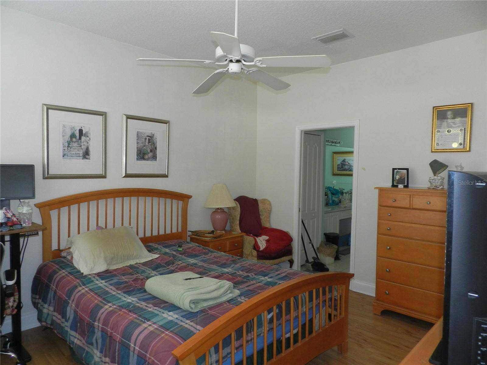 1040 FOX HOLLOW RUN, Dunedin, FL 34698 1040 FOX HOLLOW RUN, Dunedin, FL 34698