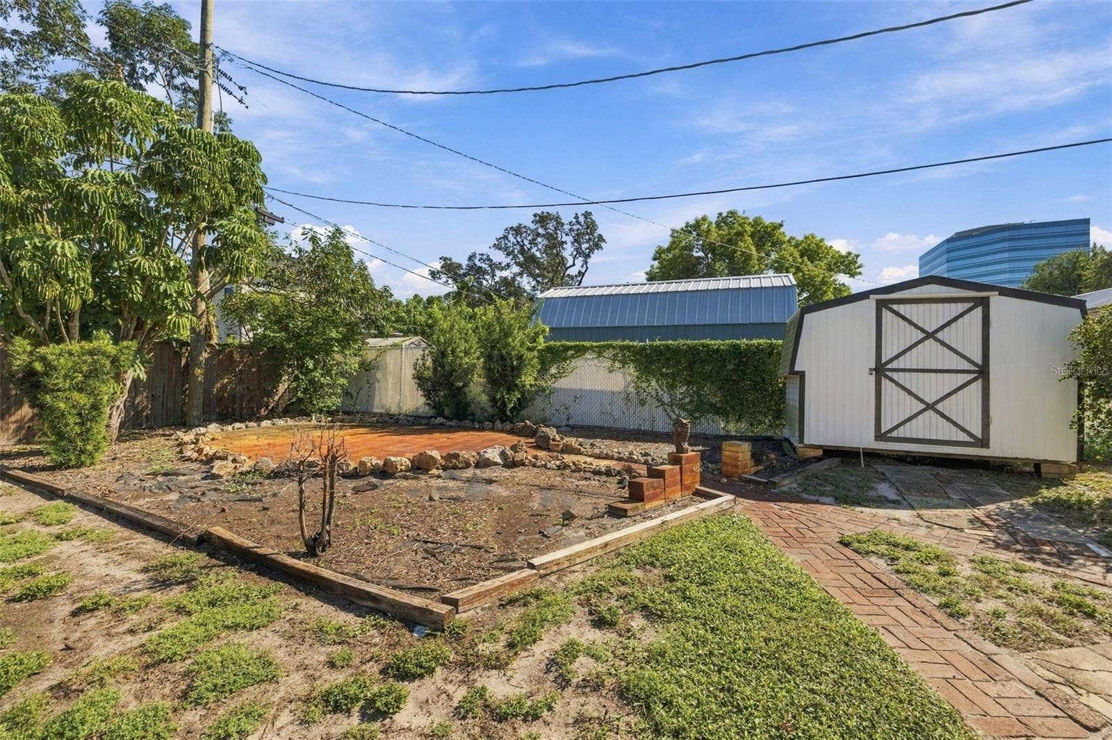 3817 W NORTH A STREET, Tampa, FL 33609 Backyard view Northwest