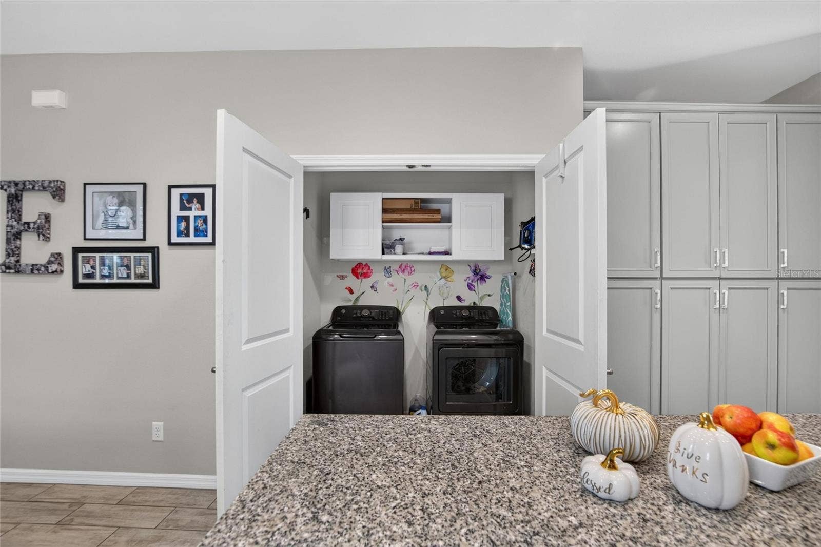 5604 BALCONY BRIDGE PLACE, Lithia, FL 33547 5604 BALCONY BRIDGE PLACE, Lithia, FL 33547