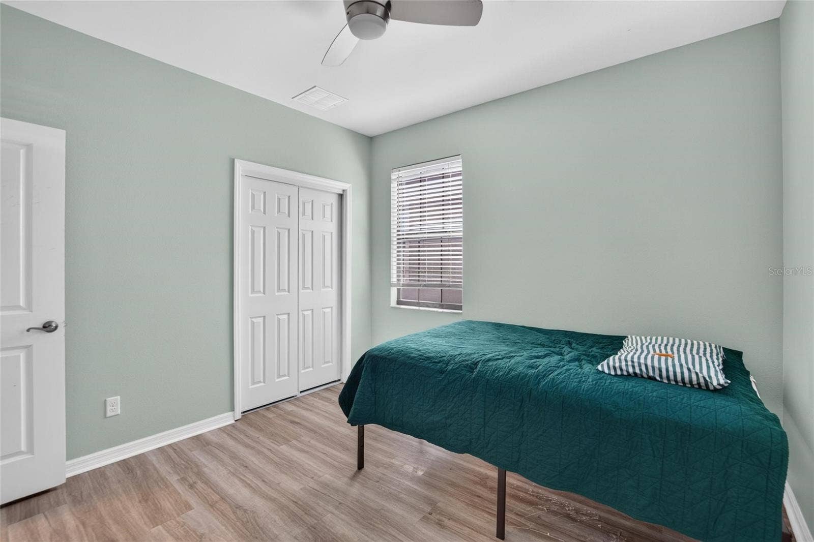 5604 BALCONY BRIDGE PLACE, Lithia, FL 33547 5604 BALCONY BRIDGE PLACE, Lithia, FL 33547