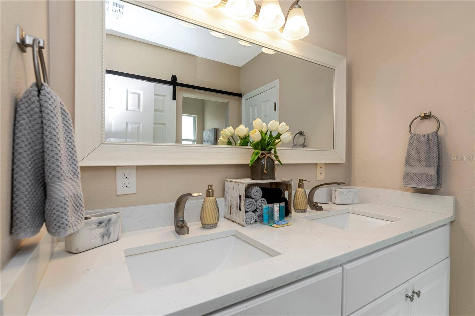 2326 44TH STREET S, St Petersburg, FL 33711 2326 44TH STREET S, St Petersburg, FL 33711