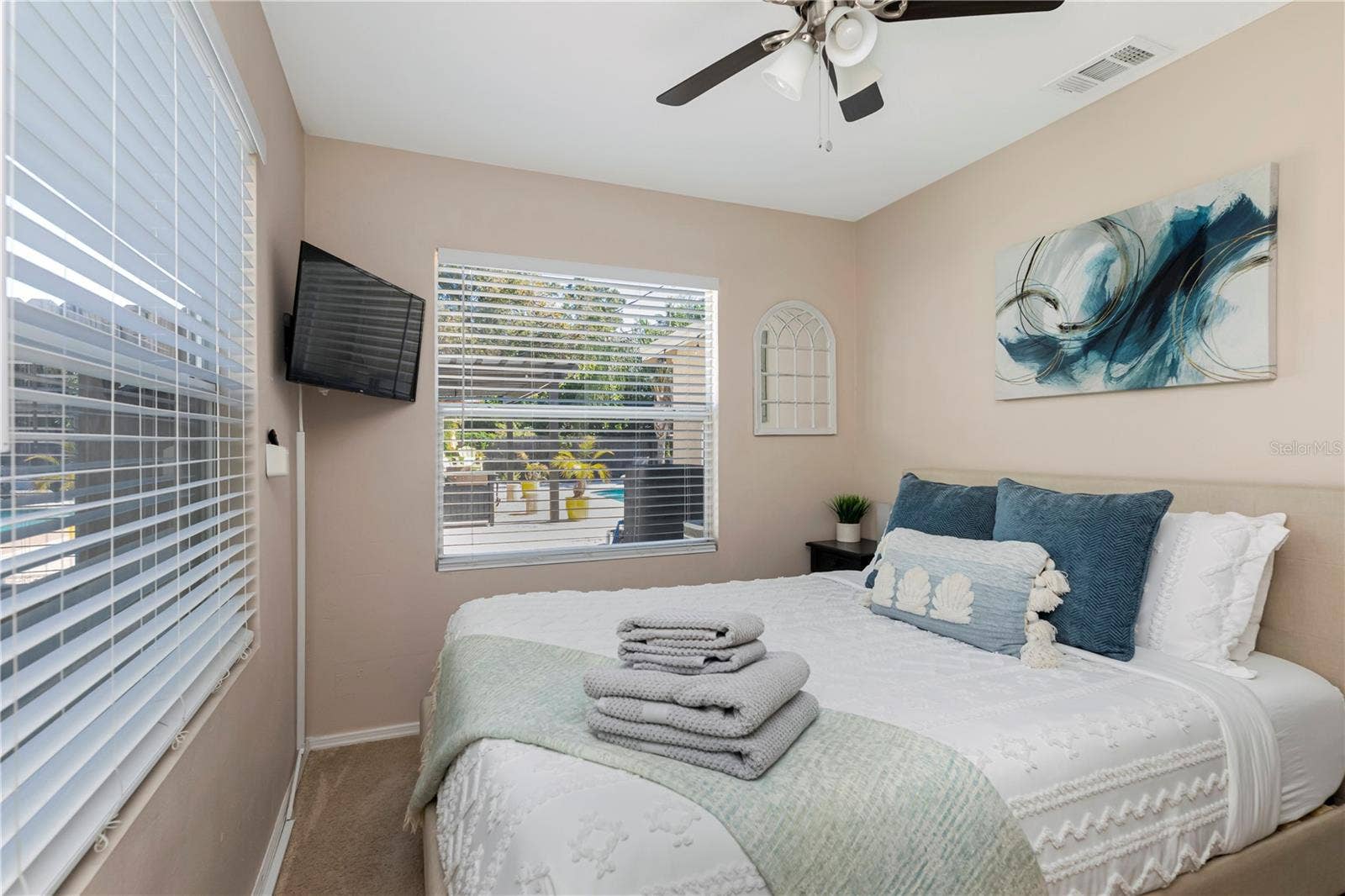 2326 44TH STREET S, St Petersburg, FL 33711 2326 44TH STREET S, St Petersburg, FL 33711