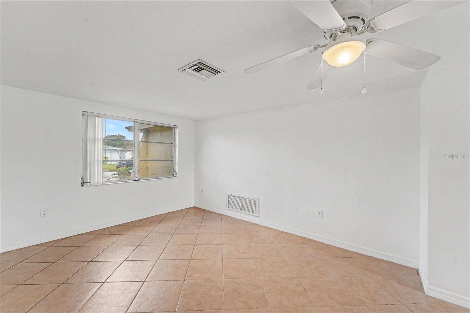 5632 FESTIVO DRIVE, Holiday, FL 34690 5632 FESTIVO DRIVE, Holiday, FL 34690