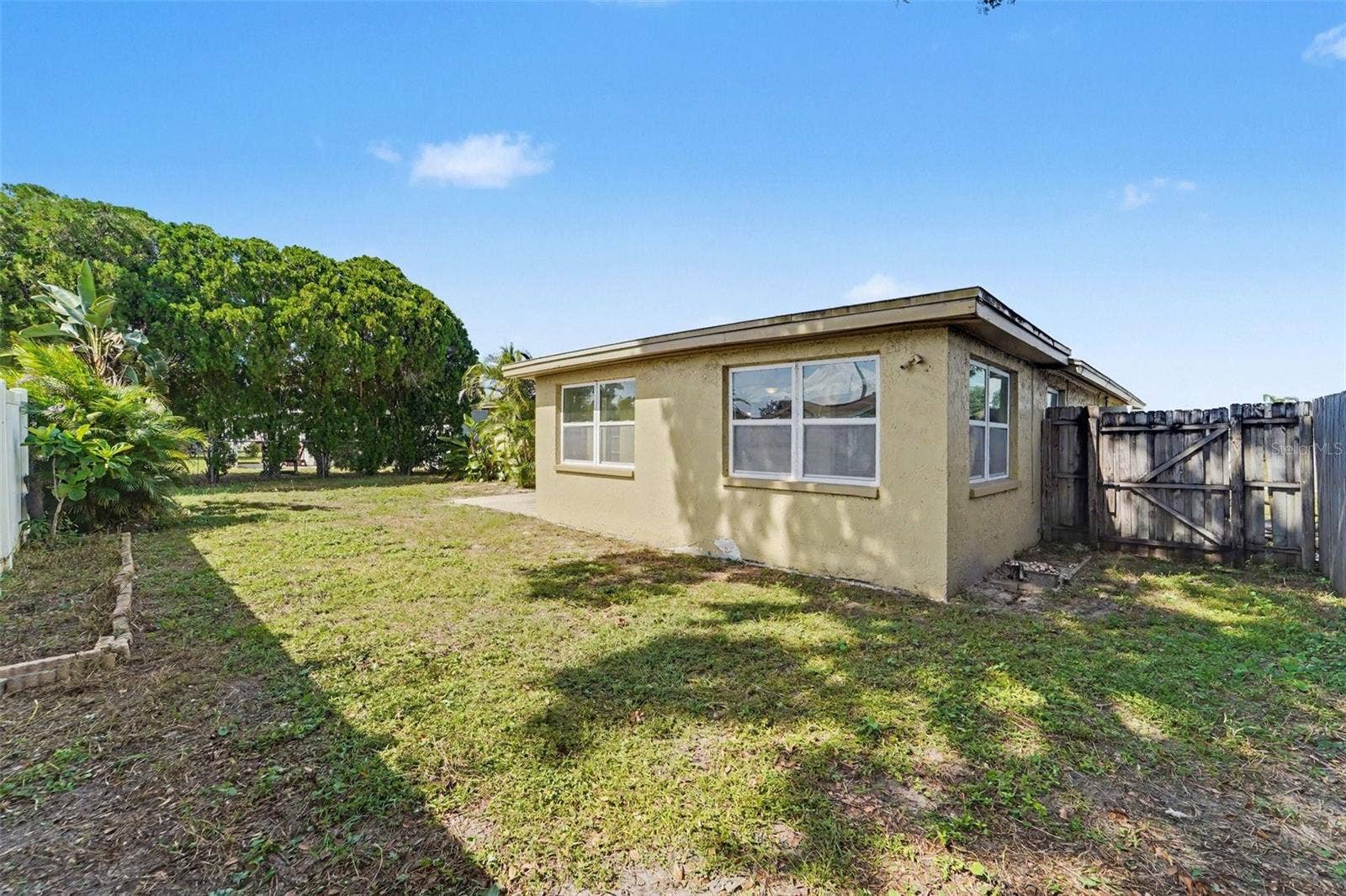 5632 FESTIVO DRIVE, Holiday, FL 34690 5632 FESTIVO DRIVE, Holiday, FL 34690