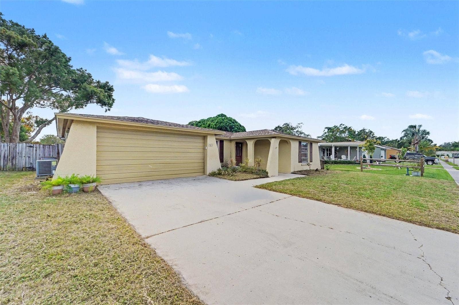 5632 FESTIVO DRIVE, Holiday, FL 34690 5632 FESTIVO DRIVE, Holiday, FL 34690