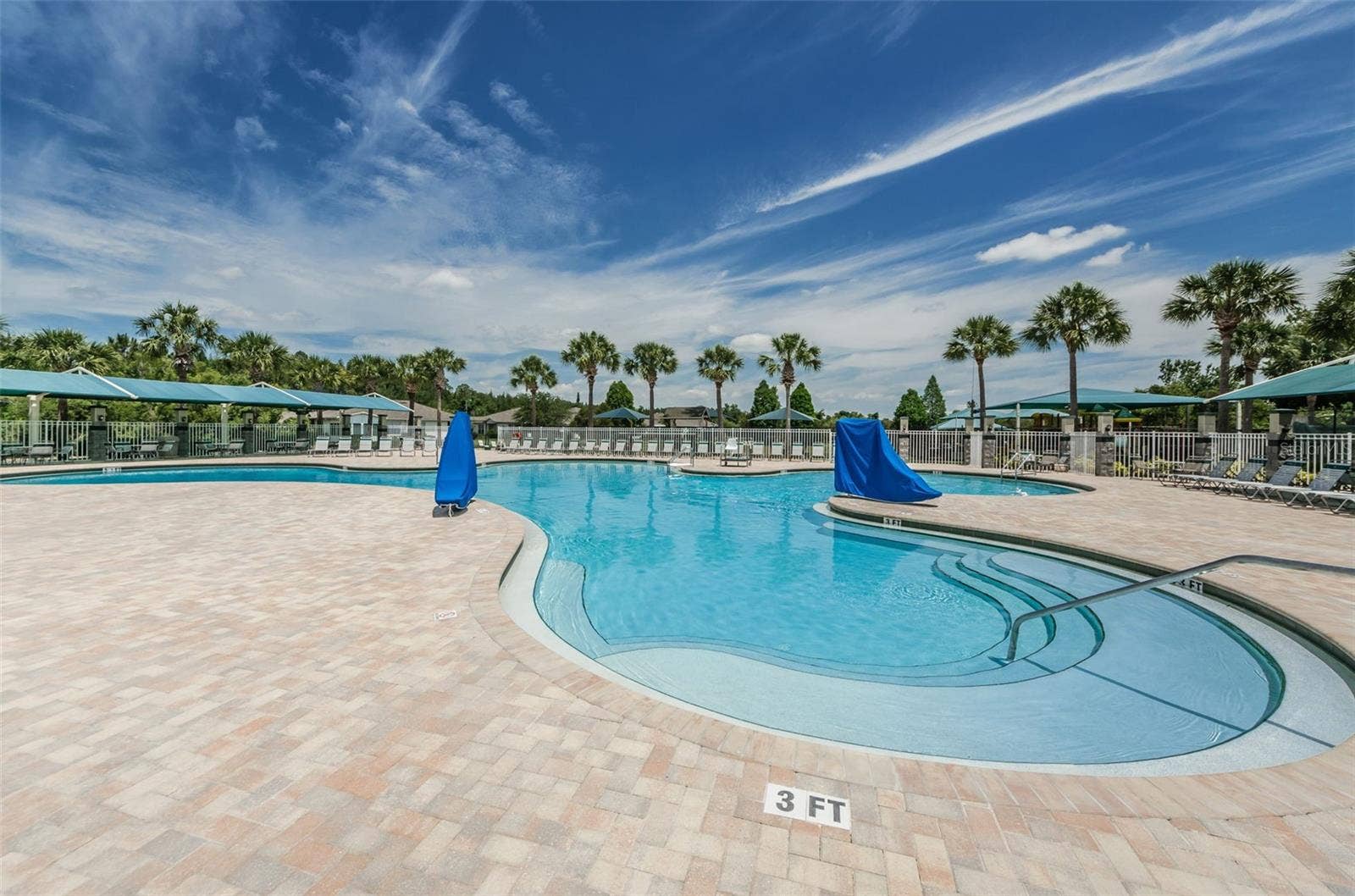 Meadow Pointe 2 Community Pool
