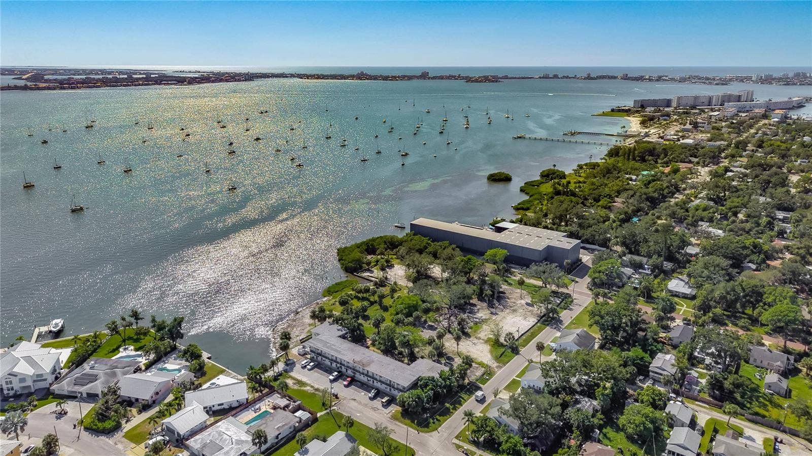 4902 31ST AVENUE S, #101, Gulfport, FL 33707 4902 31ST AVENUE S, #101, Gulfport, FL 33707