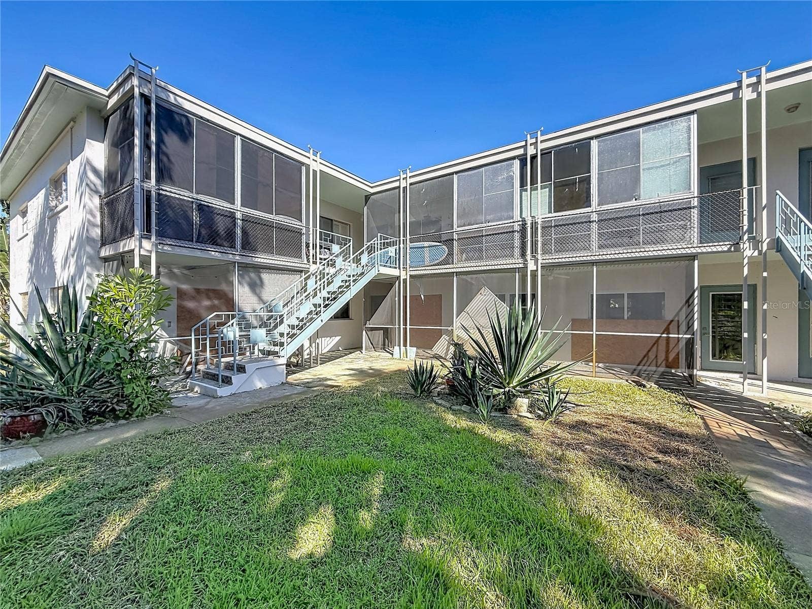 4902 31ST AVENUE S, #101, Gulfport, FL 33707 4902 31ST AVENUE S, #101, Gulfport, FL 33707