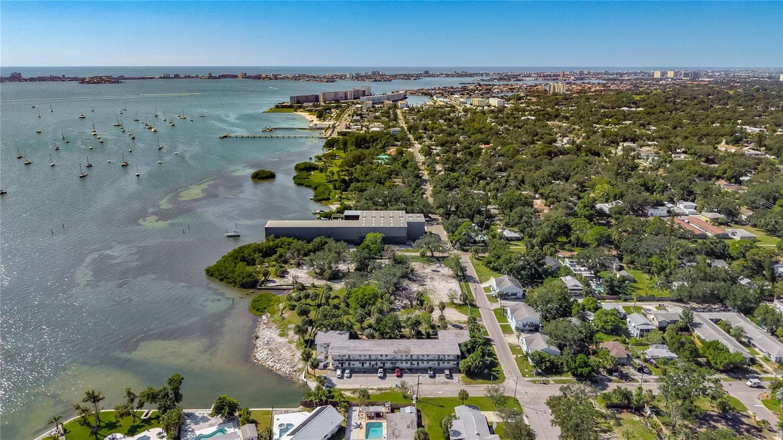 4902 31ST AVENUE S, #101, Gulfport, FL 33707 4902 31ST AVENUE S, #101, Gulfport, FL 33707
