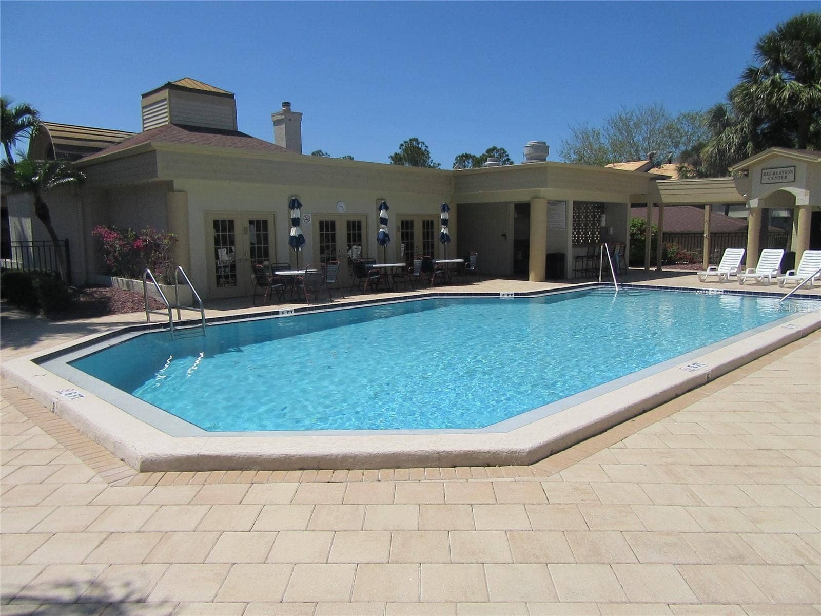 1933 OYSTER CATCHER LANE, #712, Clearwater, FL 33762 1933 OYSTER CATCHER LANE, #712, Clearwater, FL 33762