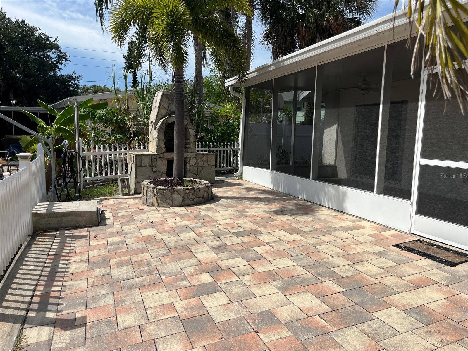 307 LA HACIENDA DRIVE, Indian Rocks Beach, FL 33785 Outdoor space