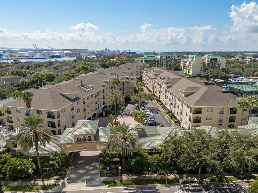 Property photo for 501 KNIGHTS RUN AVENUE, #1113, Tampa, FL