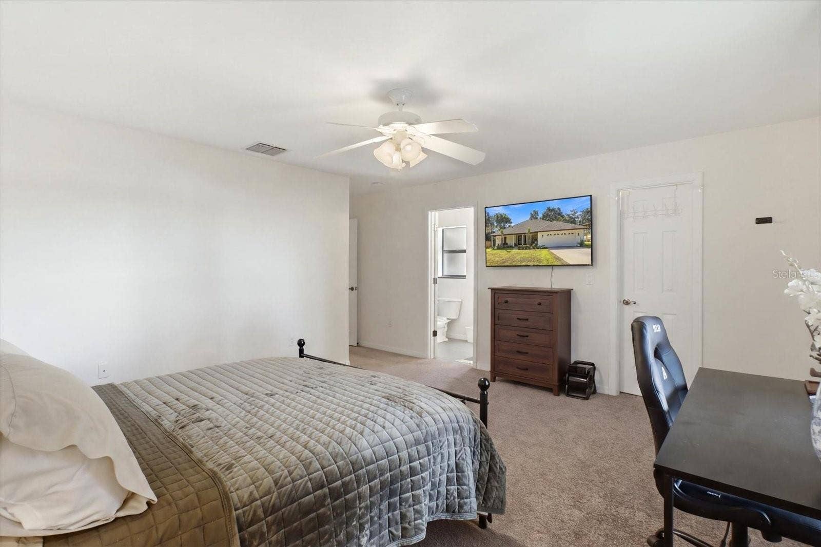 6459 W RIVERBEND ROAD, Dunnellon, FL 34433 6459 W RIVERBEND ROAD, Dunnellon, FL 34433