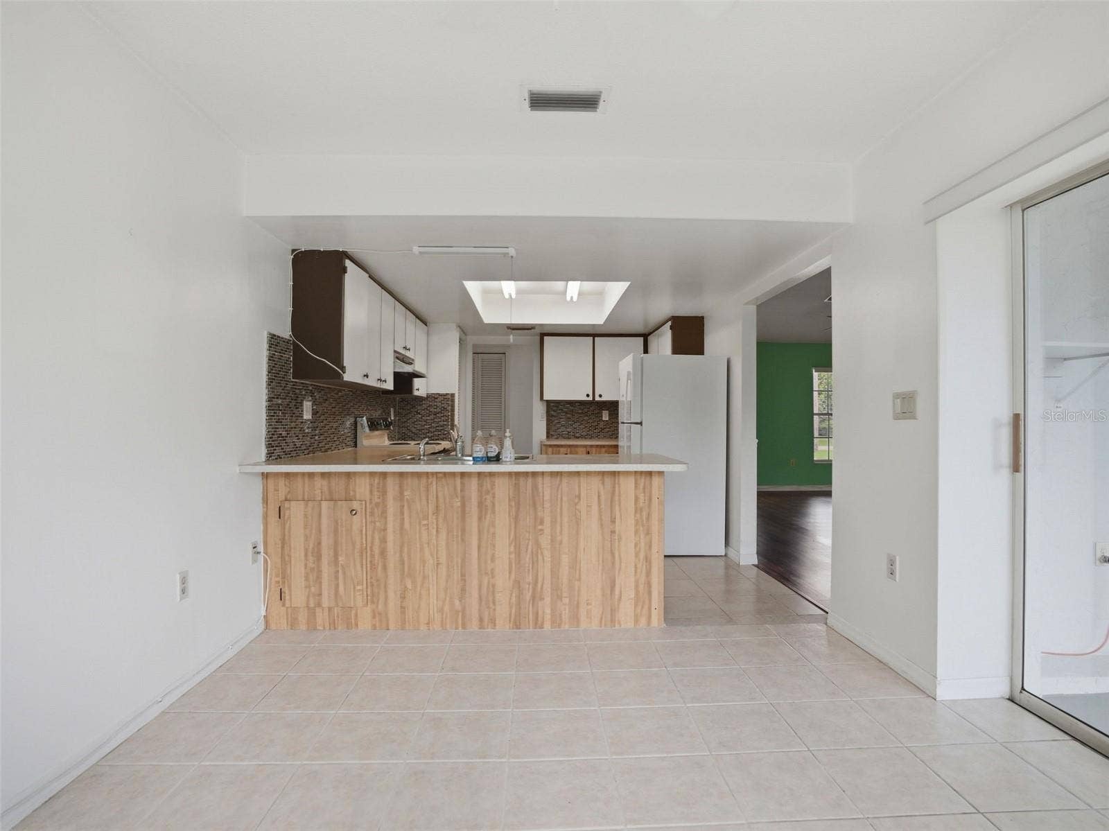 9624 HORIZON DRIVE, Spring Hill, FL 34608 9624 HORIZON DRIVE, Spring Hill, FL 34608