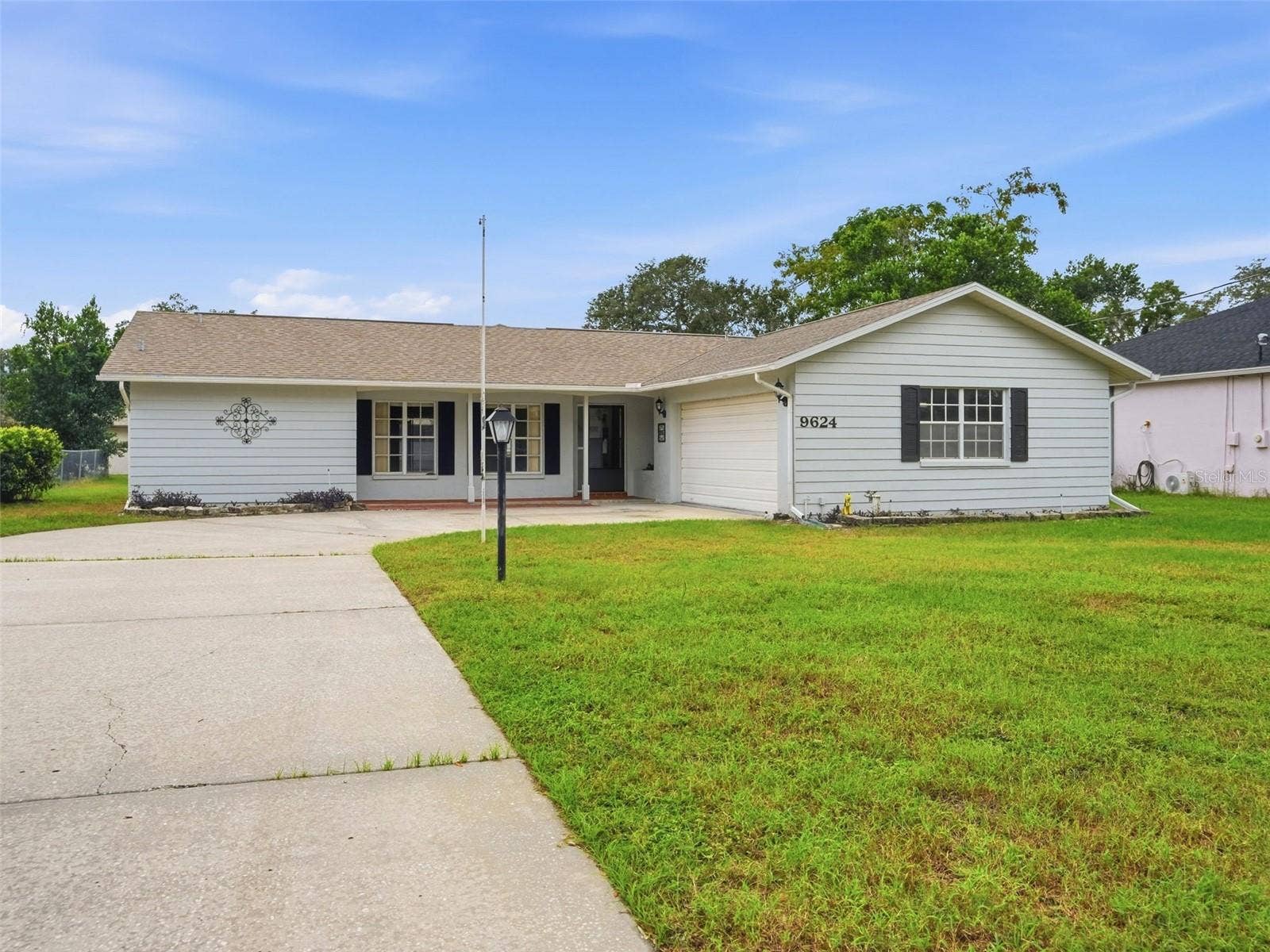 9624 HORIZON DRIVE, Spring Hill, FL 34608 9624 HORIZON DRIVE, Spring Hill, FL 34608