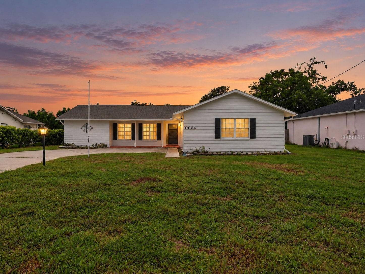 9624 HORIZON DRIVE, Spring Hill, FL 34608 9624 HORIZON DRIVE, Spring Hill, FL 34608