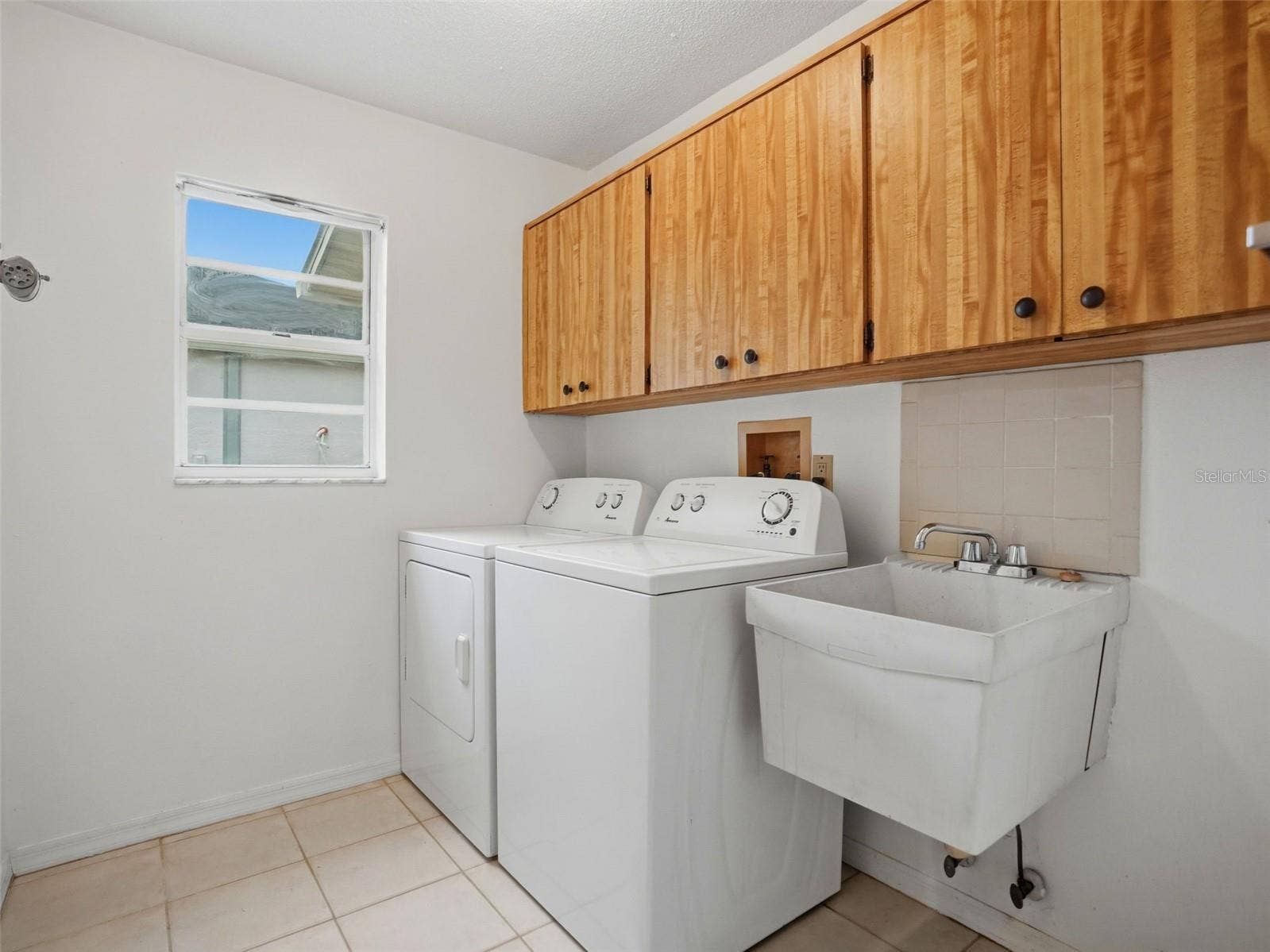 9624 HORIZON DRIVE, Spring Hill, FL 34608 9624 HORIZON DRIVE, Spring Hill, FL 34608