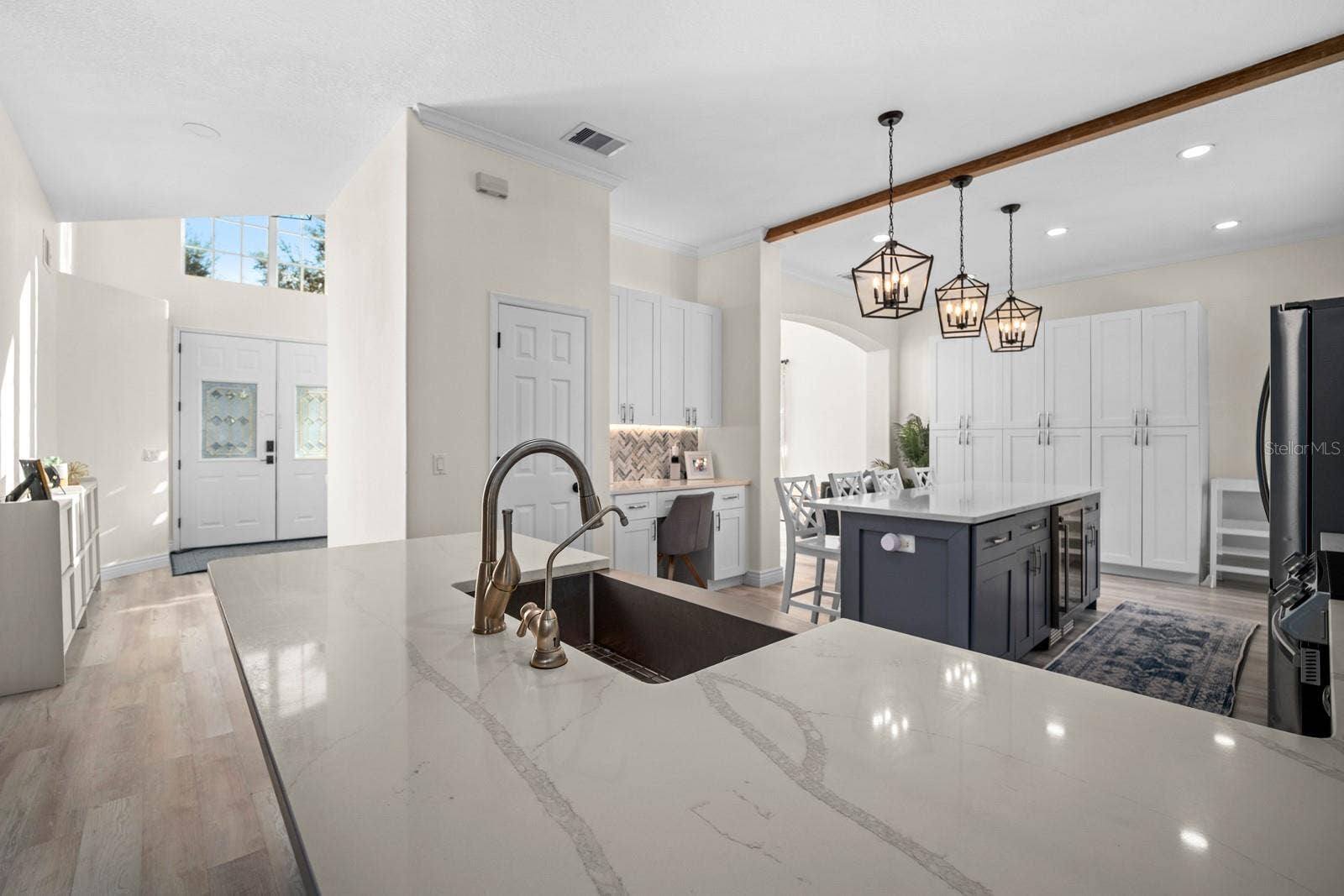 5436 TWIN CREEKS DRIVE, Valrico, FL 33596 5436 TWIN CREEKS DRIVE, Valrico, FL 33596