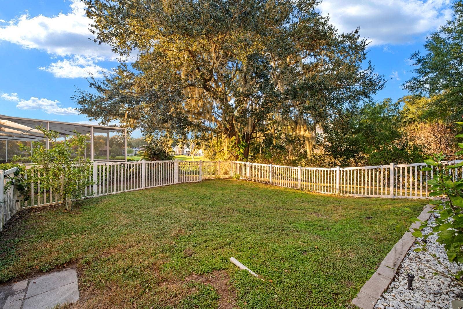 5436 TWIN CREEKS DRIVE, Valrico, FL 33596 5436 TWIN CREEKS DRIVE, Valrico, FL 33596