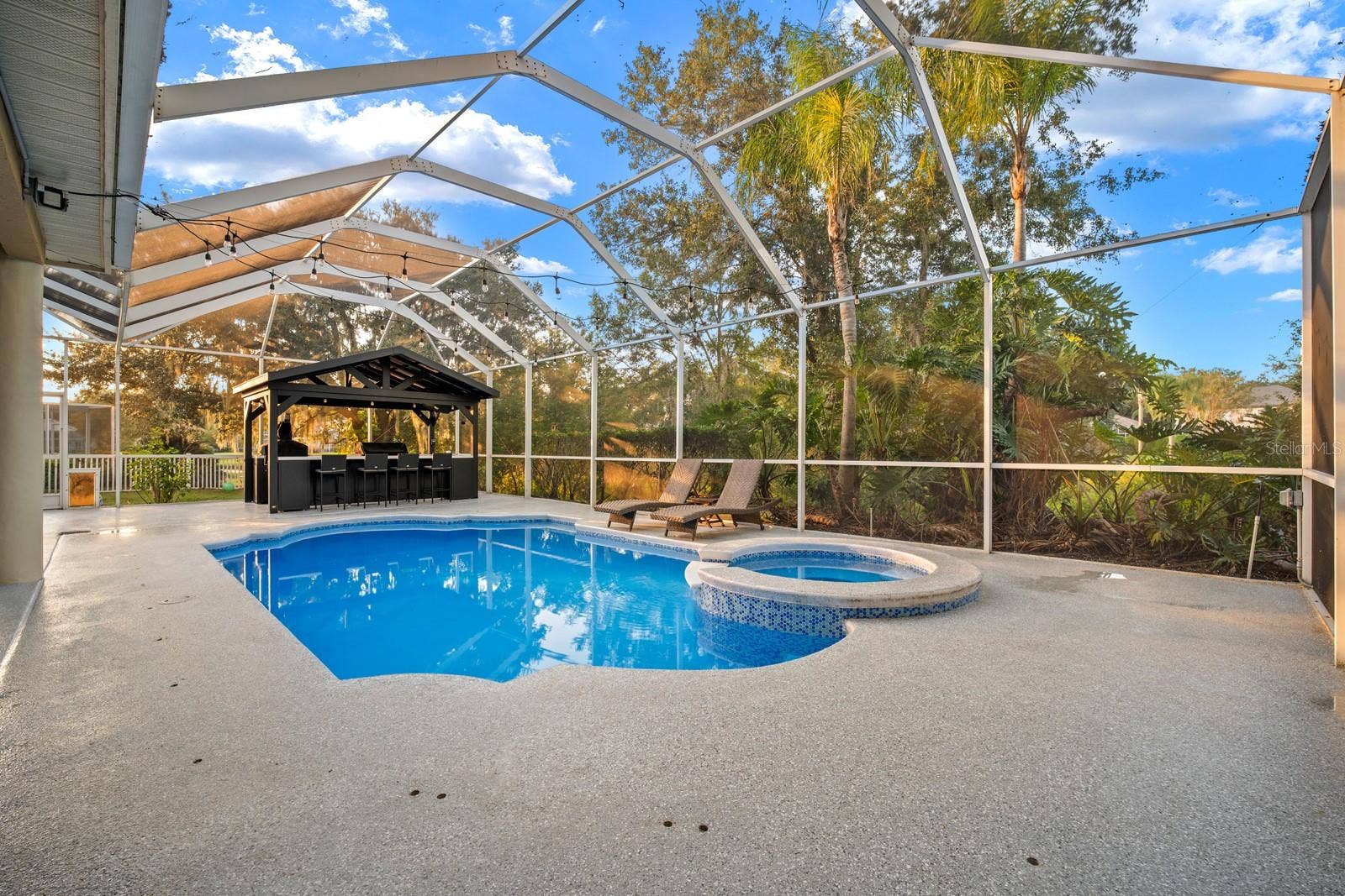 5436 TWIN CREEKS DRIVE, Valrico, FL 33596 5436 TWIN CREEKS DRIVE, Valrico, FL 33596