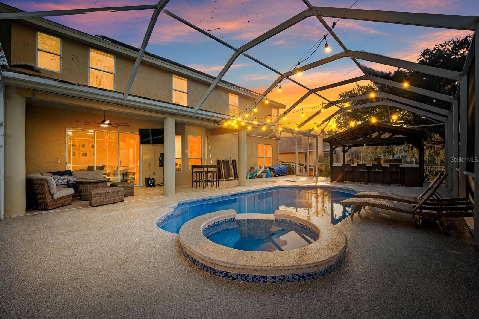 5436 TWIN CREEKS DRIVE, Valrico, FL 33596 5436 TWIN CREEKS DRIVE, Valrico, FL 33596